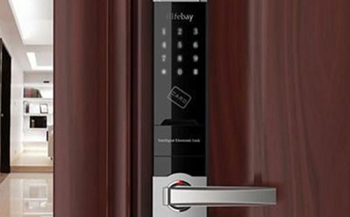 青山湖24小时上门开锁公司